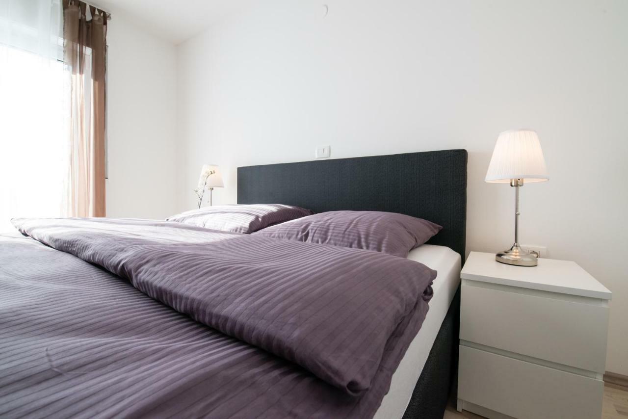 Ferienhaus Bucic Buje Exteriör bild
