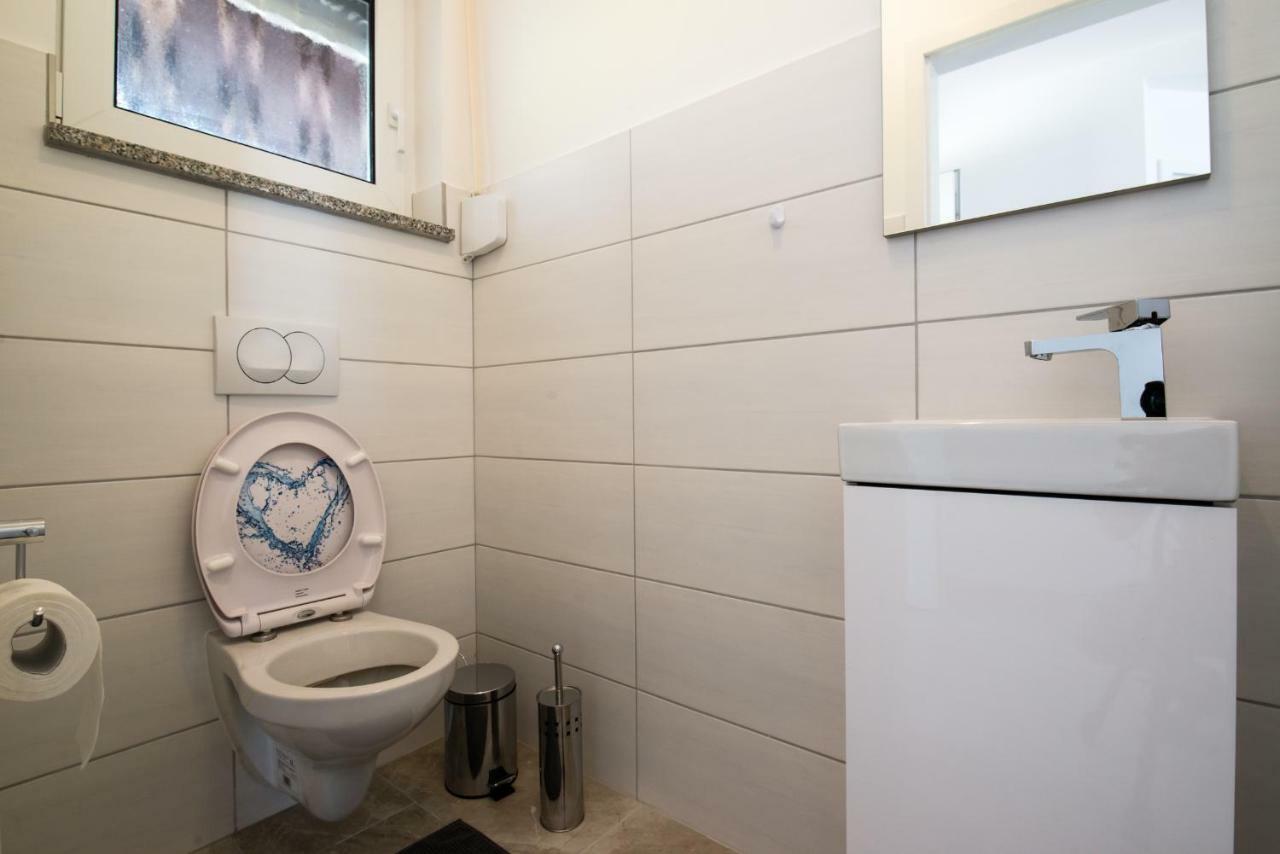 Ferienhaus Bucic Buje Exteriör bild