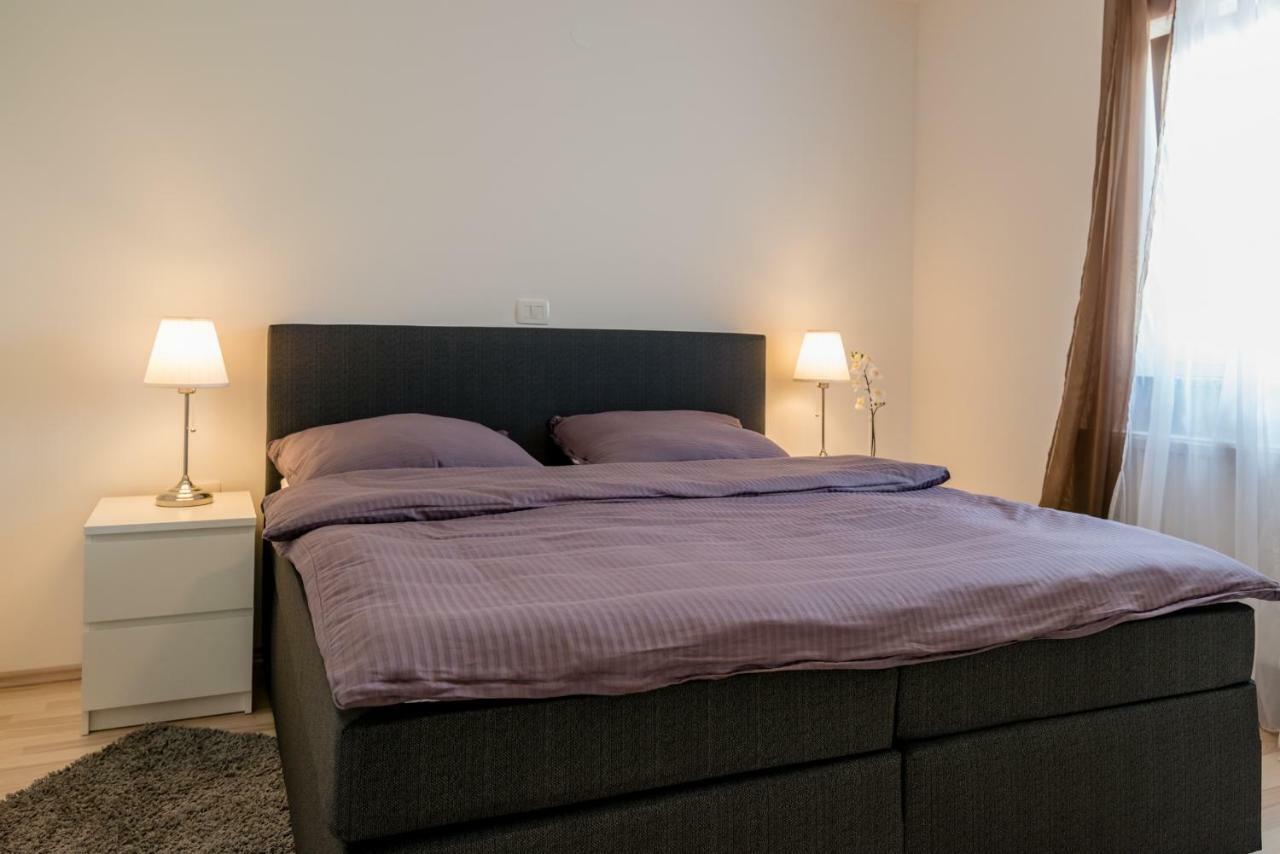 Ferienhaus Bucic Buje Exteriör bild